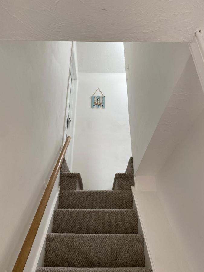 1St Floor Flat In Mews Apartment Kessingland Exterior photo